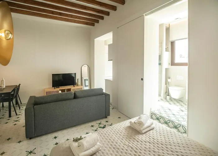 Luxe Lofts Apartment *