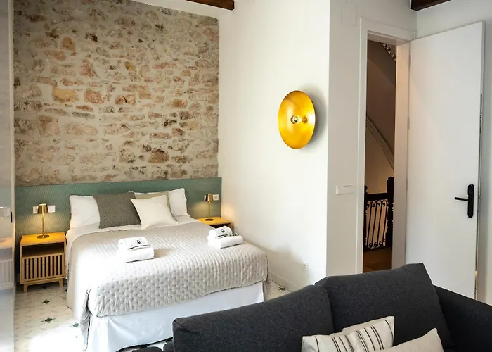 Luxe Lofts Apartment